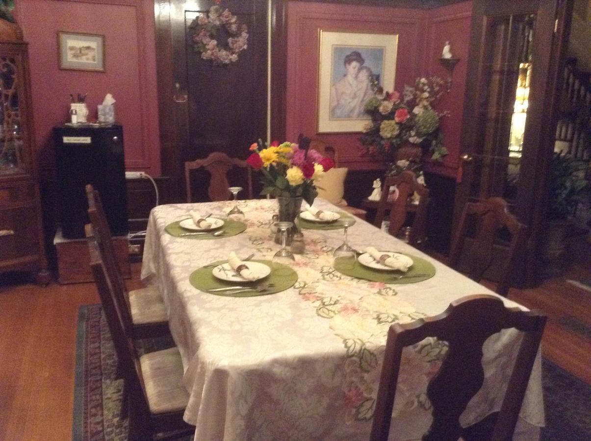 Hanover House Bed And Breakfast Niagarawatervallen Buitenkant foto