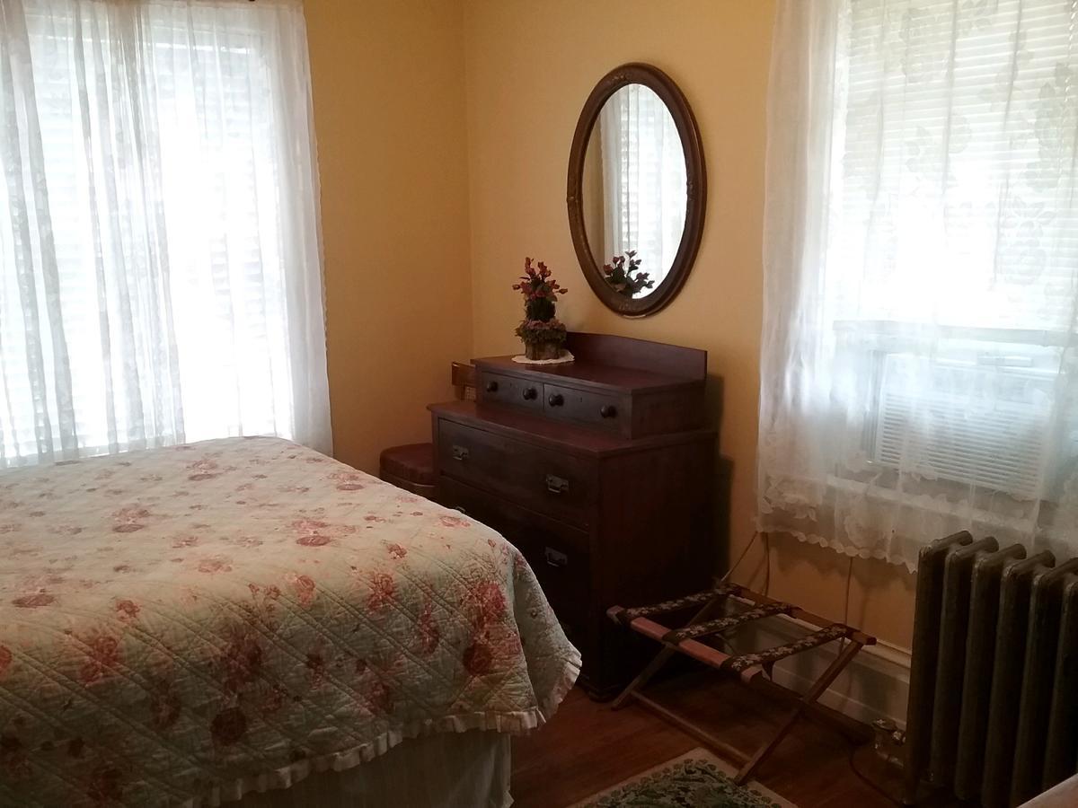 Hanover House Bed And Breakfast Niagarawatervallen Buitenkant foto