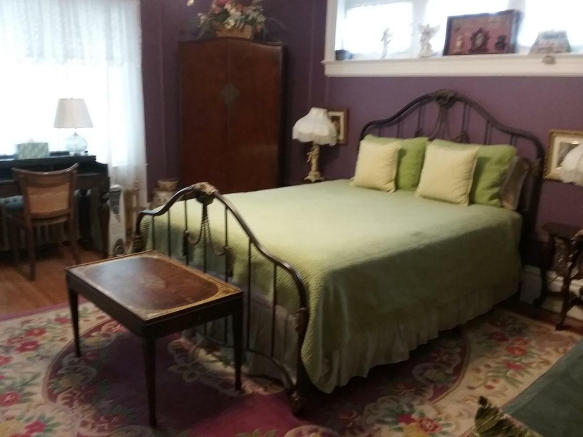 Hanover House Bed And Breakfast Niagarawatervallen Buitenkant foto