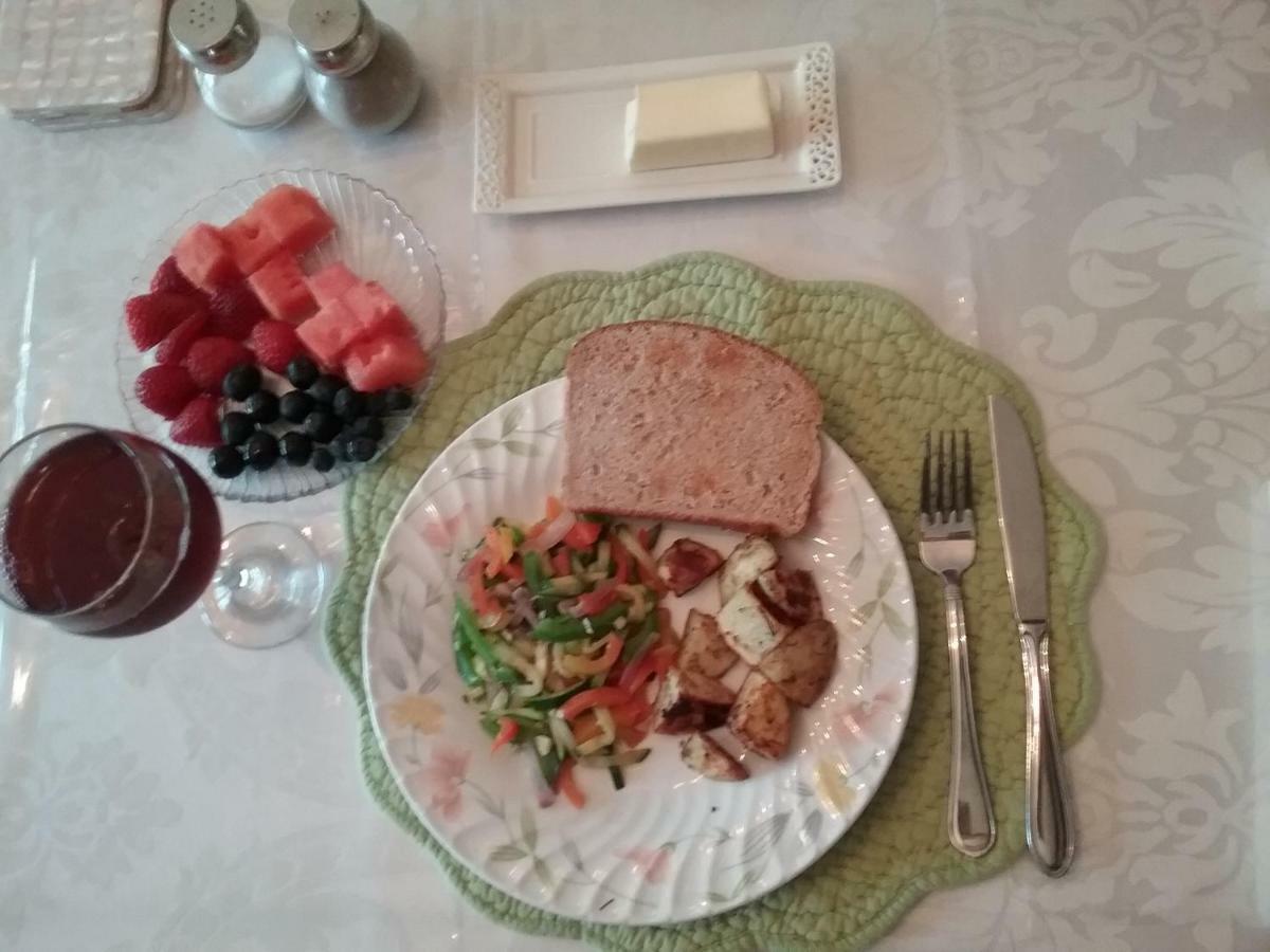 Hanover House Bed And Breakfast Niagarawatervallen Buitenkant foto